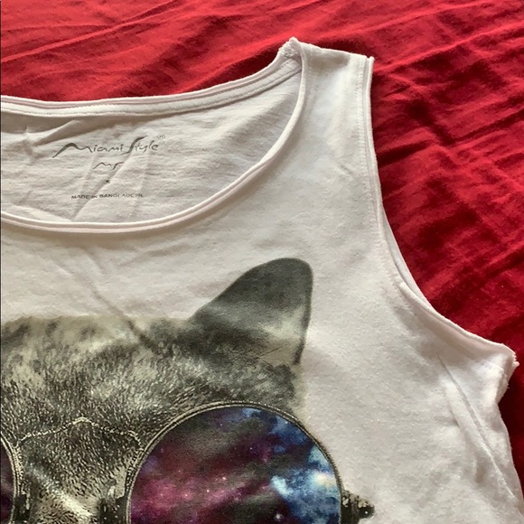 Cat shirt - Picture 3 of 8